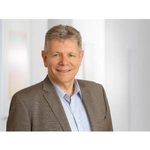 ERGO Versicherung Helmut Wagner.jpg