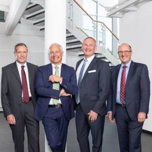 VR Bank Augsburg-Ostallgäu eG, Hauptstelle Augsburg-Innenstadt.jpg