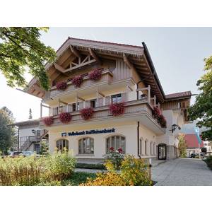 meine Volksbank Raiffeisenbank eG, Ruhpolding.jpg