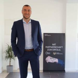 Deutsche Vermögensberatung Maximilian Heck.jpg