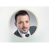 Nicolo Tardo Versicherungen.jpg