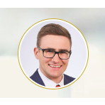 Florian Fuchs Regionaldirektion für Deutsche Vermögensberatung.jpg