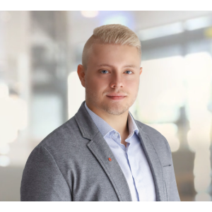 Mario Urban Deutsche Vermögensberatung.jpg