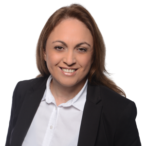 Deutsche Vermögensberatung- Öznur Soydogan.jpg