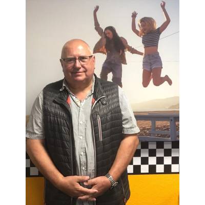 ACADEMY Fahrschule Welpott GmbH.jpg