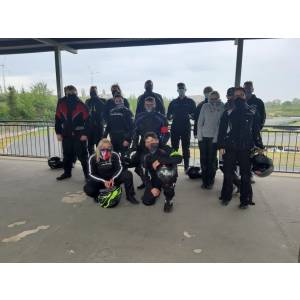 Gonzo's Fahrschule.jpg