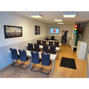 Tanjas Fahrschule.jpg