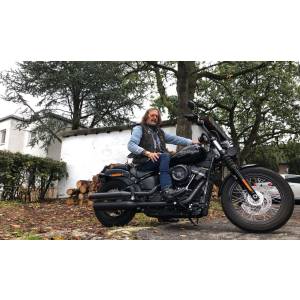 Ollis Fahrschule.jpg