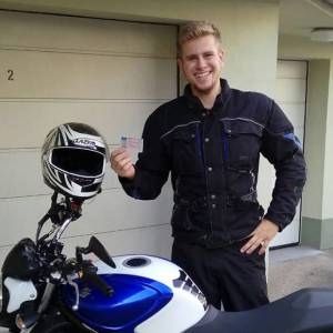 City Fahrschule Düsseldorf - Lkw u. Bus Führerschein.jpg