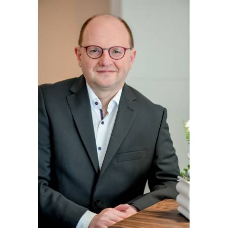 Rechtsanwalt Dischek.jpg