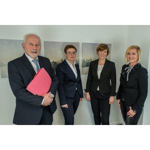 DALDROP & PARTNER.jpg