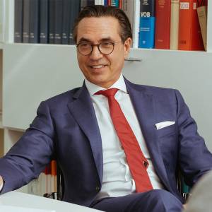 Dr. Bugla Rechtsanwalts AG.jpg