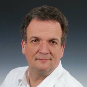 Rechtsanwalt Gerd Gäbler und Rechtsanwalt Klaus G. Heuser.jpg