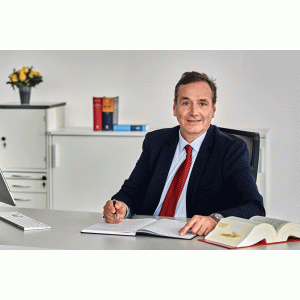 TOP ⭐ ADAC Anwalt ⭐ Gerhard Schmitz ᐅ Rechtsanwalt und Fachanwalt für Verkehrsrecht.jpg