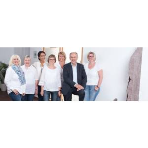 Rechtsanwalt und Notar Bernd Volkening.jpg