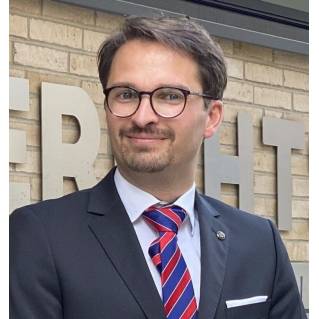 Dr. Arconada, LL.M. - Fachanwalt für Steuerrecht.jpg