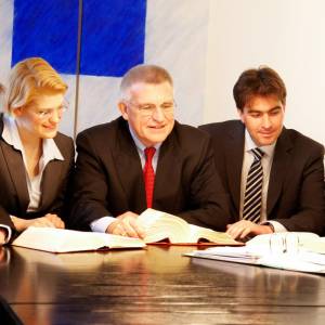 Hennecken & Ernst Consulting GmbH.jpg