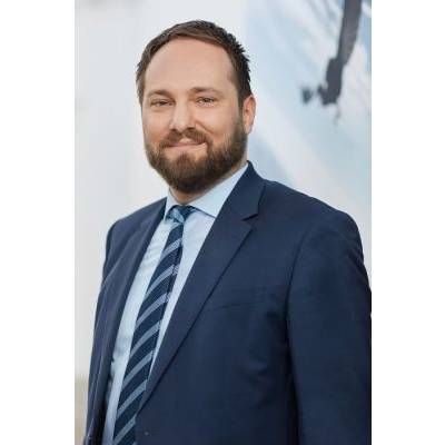 Mutter Steuerberatungsgesellschaft mbH & Co. KG.jpg