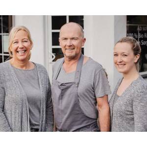 Sauer - Catering & Ladenlokal am Sorpesee.jpg