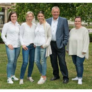 Jennifer Raulf Immobilien + Hausverwaltungen GmbH.jpg