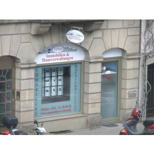 Velten Immobilien & Hausverwaltungen.jpg