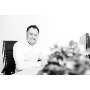 Immobilien F. J. Deutsch.jpg