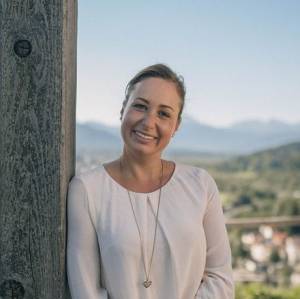 Julia Meitinger Immobilien.jpg