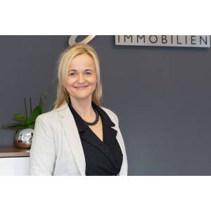 Jutta Immobilien.jpg