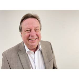 Gerhard Hahn - Orange Immobilien München.jpg