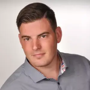 Immobilienmakler - Immobilien Ludt.jpg