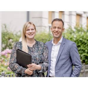 Heimatglück Immobilien.jpg