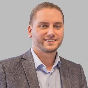 Helmut Weitzel Immobilien.jpg