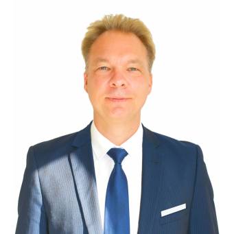 Dominic Wolf Immobilien.jpg