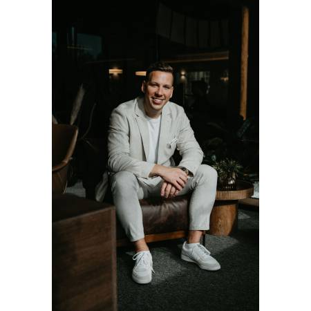 Fine Houses GmbH.jpg