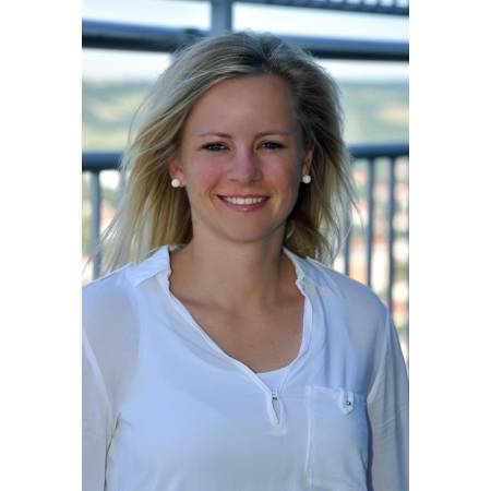 Postbank Immobilien GmbH Laura Brosius.jpg