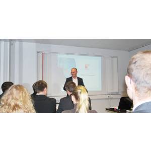 strait GmbH - die agentur.jpg