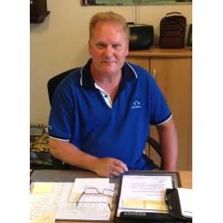 R.Dumack- Malerwerkstätten- Fliesen, Innenausbau,Fassaden.jpg