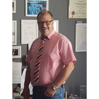 Helmut Six Malerbetrieb.jpg