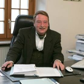 Hans-Martin Holl Rechtsanwalt.jpg