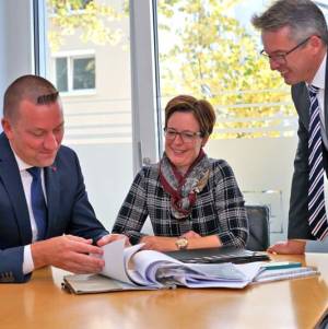 HÖCH & KOLLEGEN Rechtsanwälte in Bürogemeinschaft.jpg