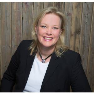 Hannah Schwarz-Kaschke - Fachanwältin für Familienrecht.jpg