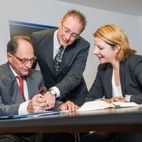 Kanzlei am Wieter, Pollok & Wiesemann, Rechtsanwälte & Notar a.D., Karen Pollok, Rechtsanwältin und Notarin.jpg