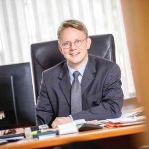 Hans-Ulrich Elsaesser Rechtsanwalt ( Notar a.D. ).jpg