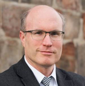 Dr. Kai Hellendoorn.jpg