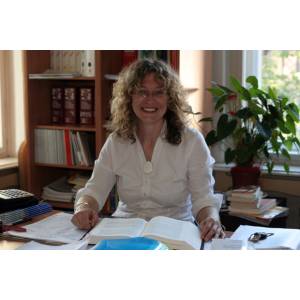 Yvonne Schröder.jpg