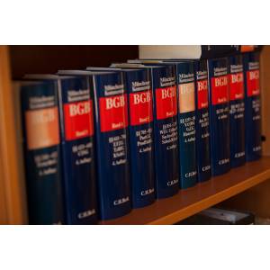 Grit Wetzig Rechtsanwältin.jpg