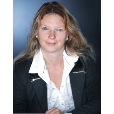 Grit Drummer Rechtsanwältin & Mediatorin.jpg