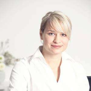 Fachanwältin für Familienrecht Katja Becker.jpg