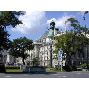 Jürgen Plank & Kollegen Rechtsanwalt.jpg