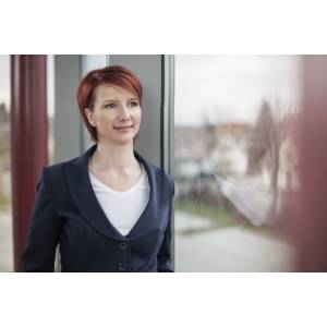 Viviane Scherer  Fachanwältin für Verkehrs- und Versicherungsrecht .jpg